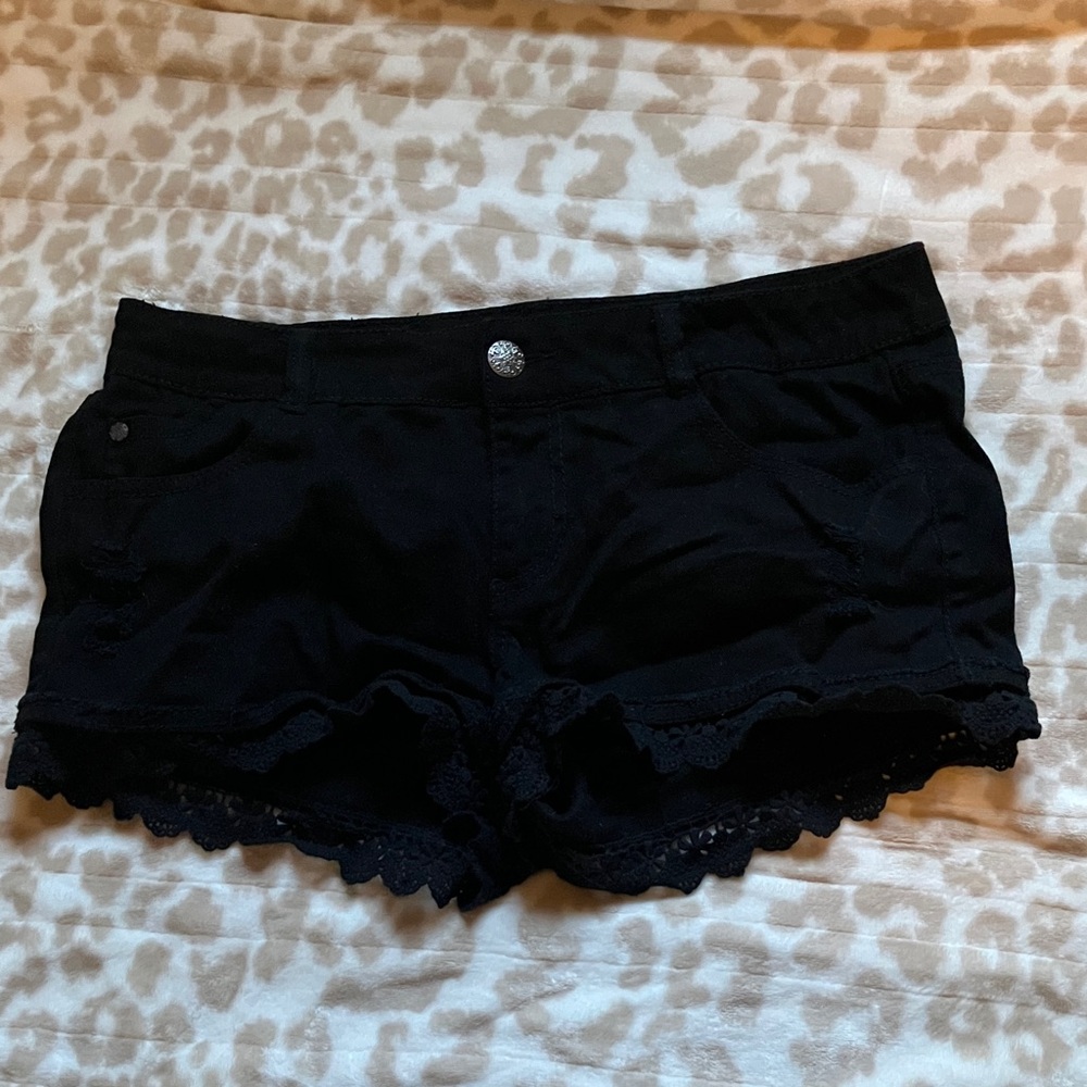 No Boundaries Black Lace Trim Jean Shorts